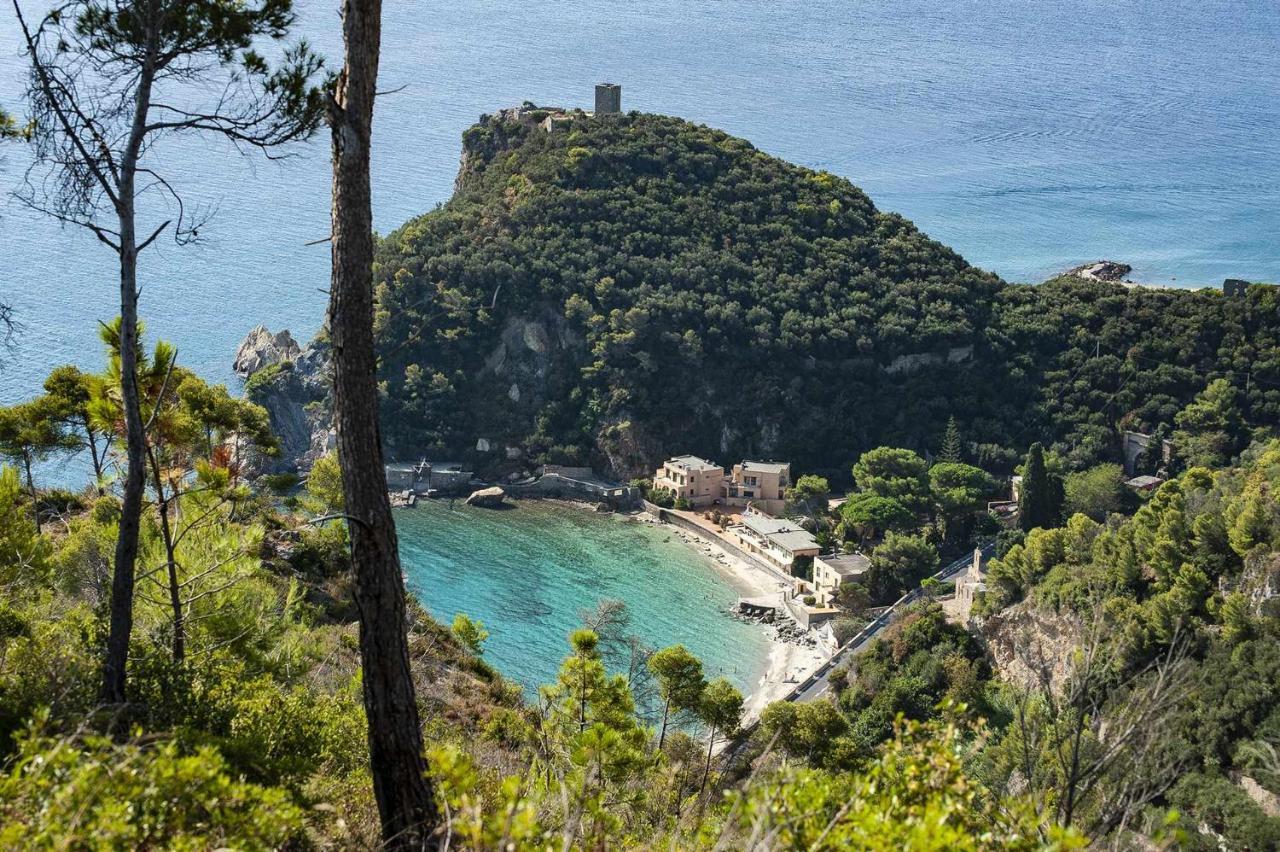 Cipriani 5 Rivieraholiday Pietra Ligure Exteriör bild