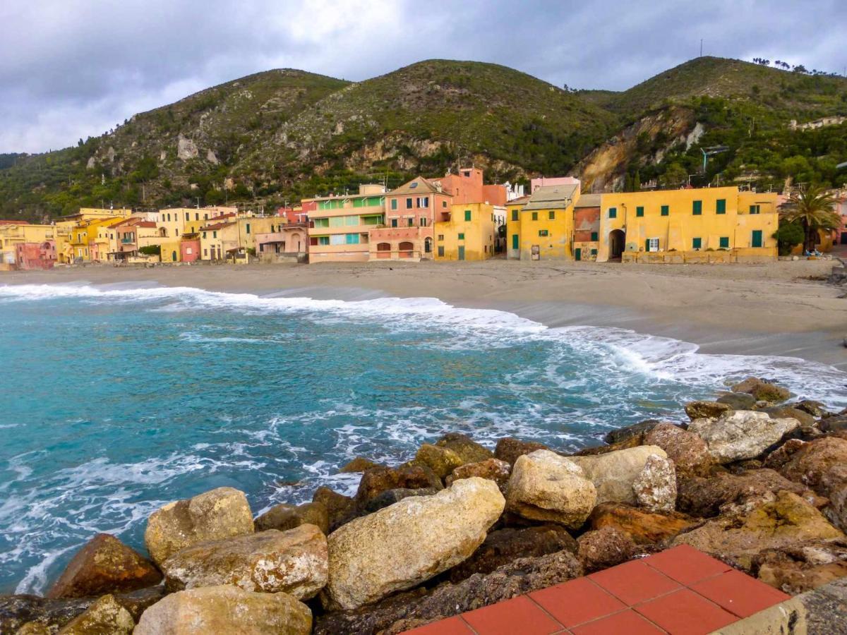 Cipriani 5 Rivieraholiday Pietra Ligure Exteriör bild
