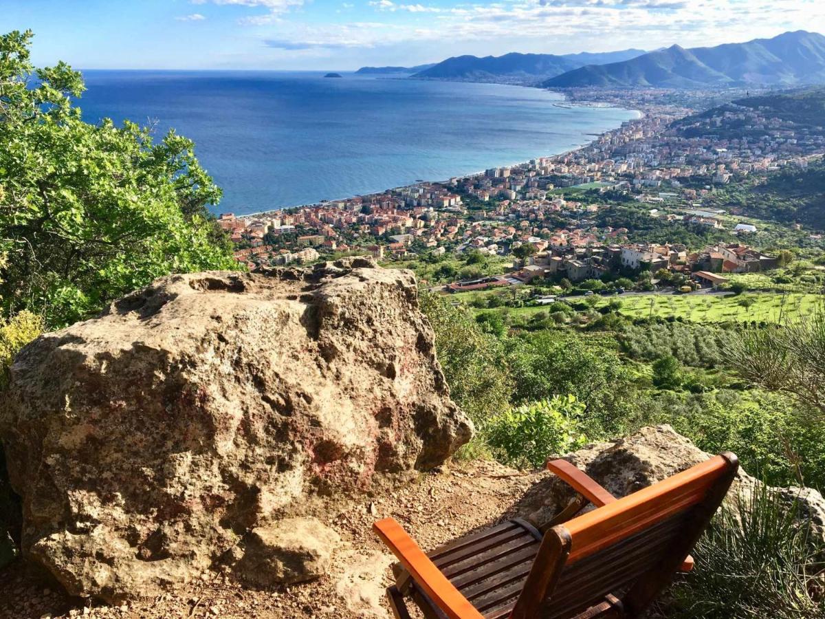 Cipriani 5 Rivieraholiday Pietra Ligure Exteriör bild